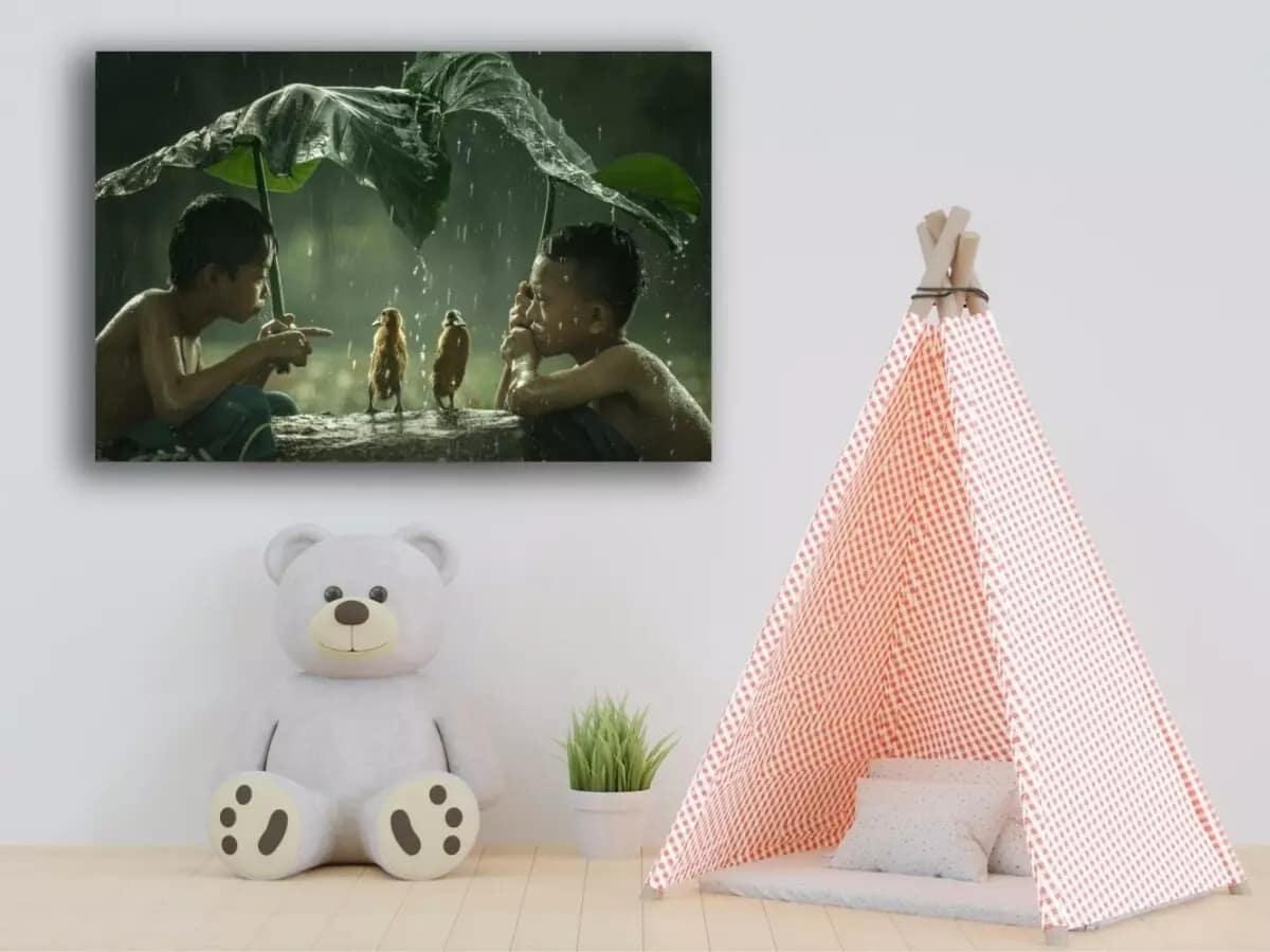 Togetherness-Rarindra-Prakarsa-Indonesie Inspiratie voor de kinderkamer met wanddecoratie Togetherness op canvas