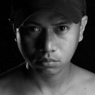 Portret van fotograaf Froi Rivera